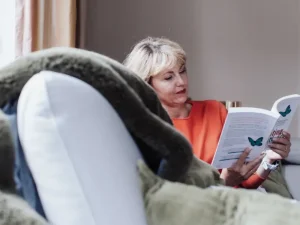 Initiez vos équipes à l’art de la pause efficace : rythmes, mouvement, détente, alternatives à la sédentarité pour plus d’énergie et de bien-être au travail.