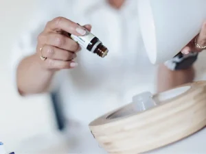 Découvrez des techniques naturelles pour renforcer votre immunité : aromathérapie et conseils pratiques pour revitaliser votre énergie.